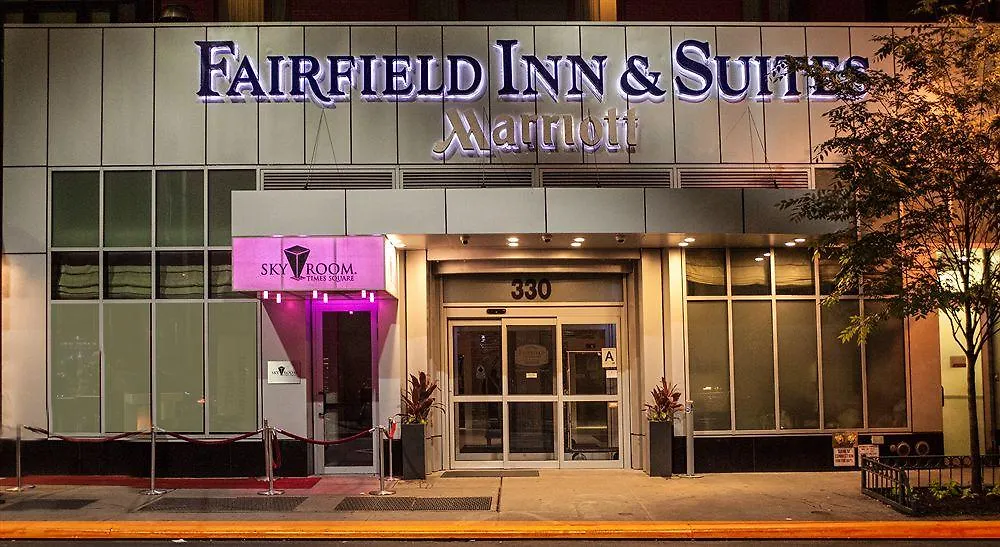 **** מלון Fairfield Inn & Suites By Marriott New York Manhattan/Times Square ארצות הברית