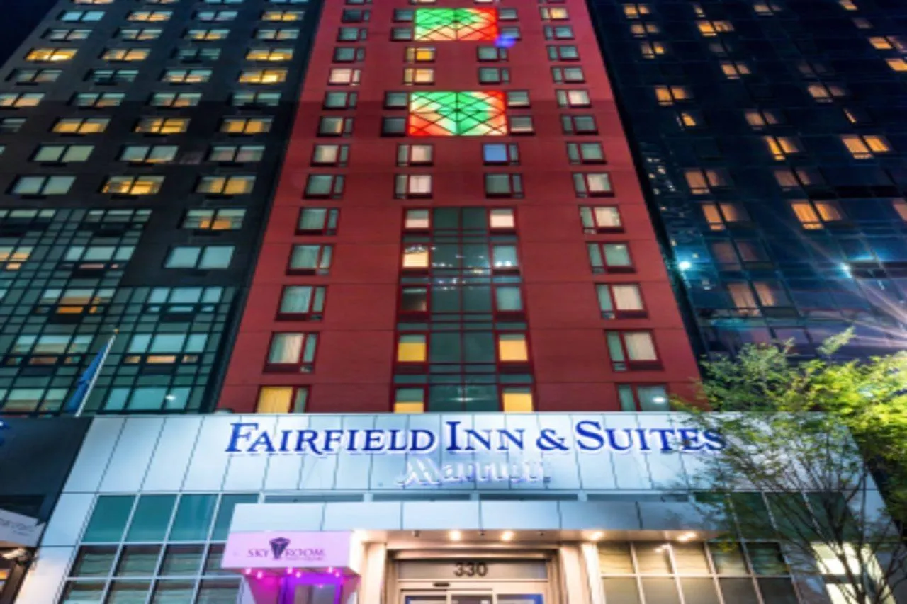 מלון Fairfield Inn & Suites By Marriott New York Manhattan/Times Square