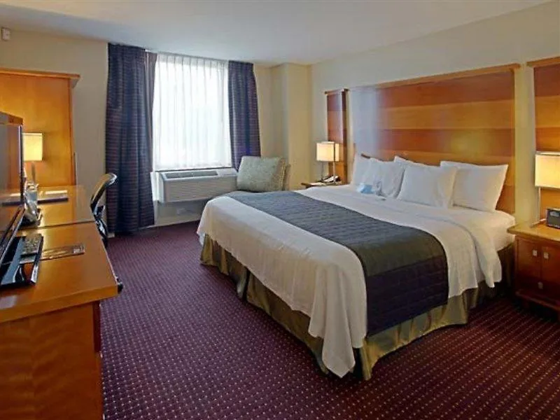 Fairfield Inn & Suites By Marriott New York Manhattan/Times Square 4*,  ארצות הברית