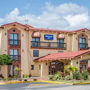 Мини-отель Rodeway Near Ybor - Casino Тампа