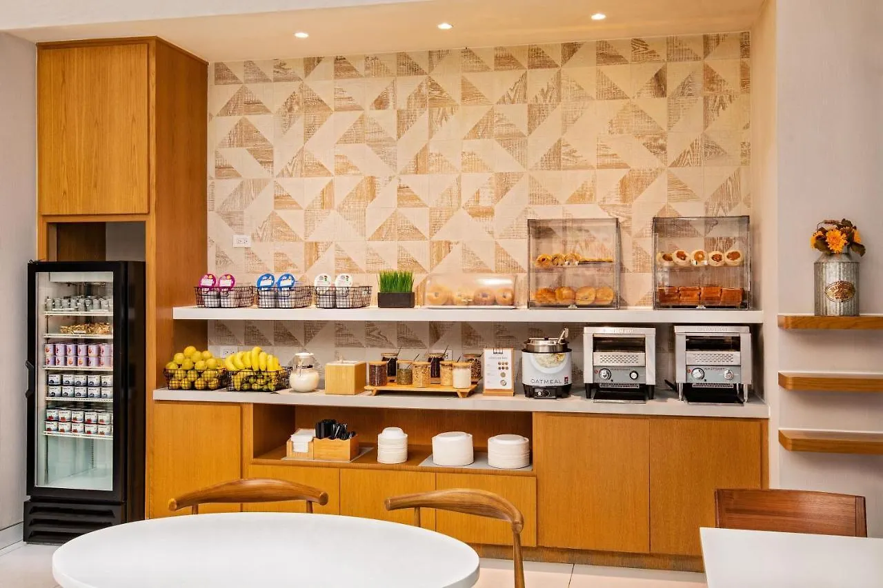 Fairfield By Marriott New York Manhattan Times Square מלון